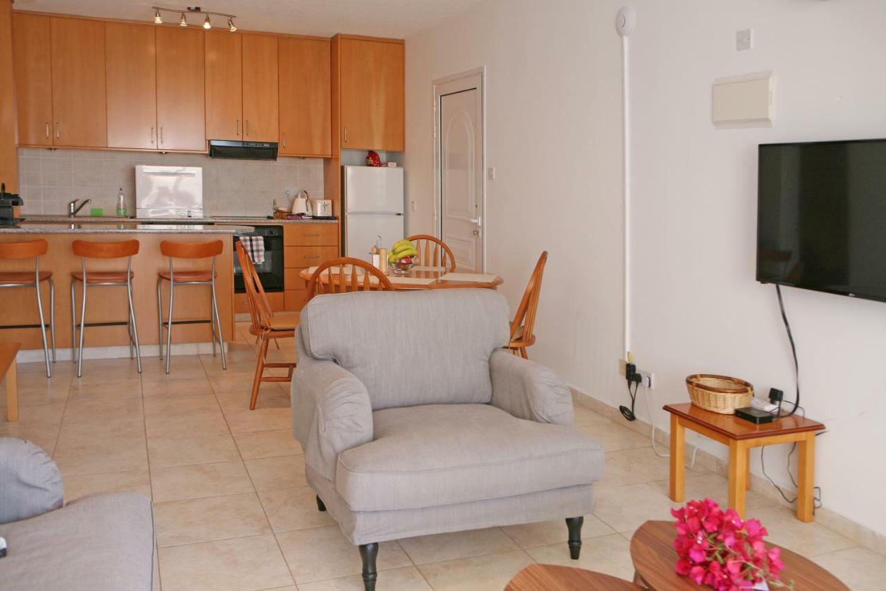 Ambelones Apartments Pissouri Exterior photo